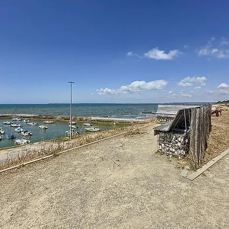 펜션 Les Ajoncs By Interhome