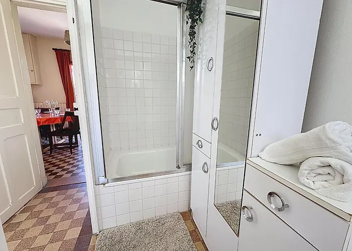 Nyaraló Les Ajoncs By Interhome Saint-Michel-Chef-Chef