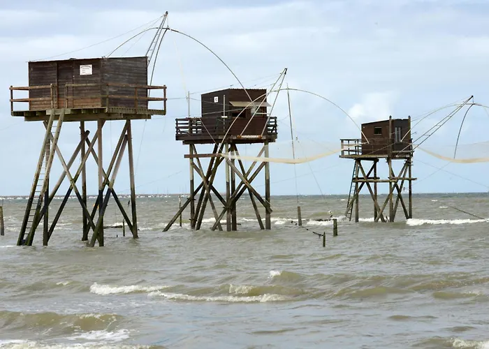 Les Ajoncs By Interhome Nyaraló Saint-Michel-Chef-Chef